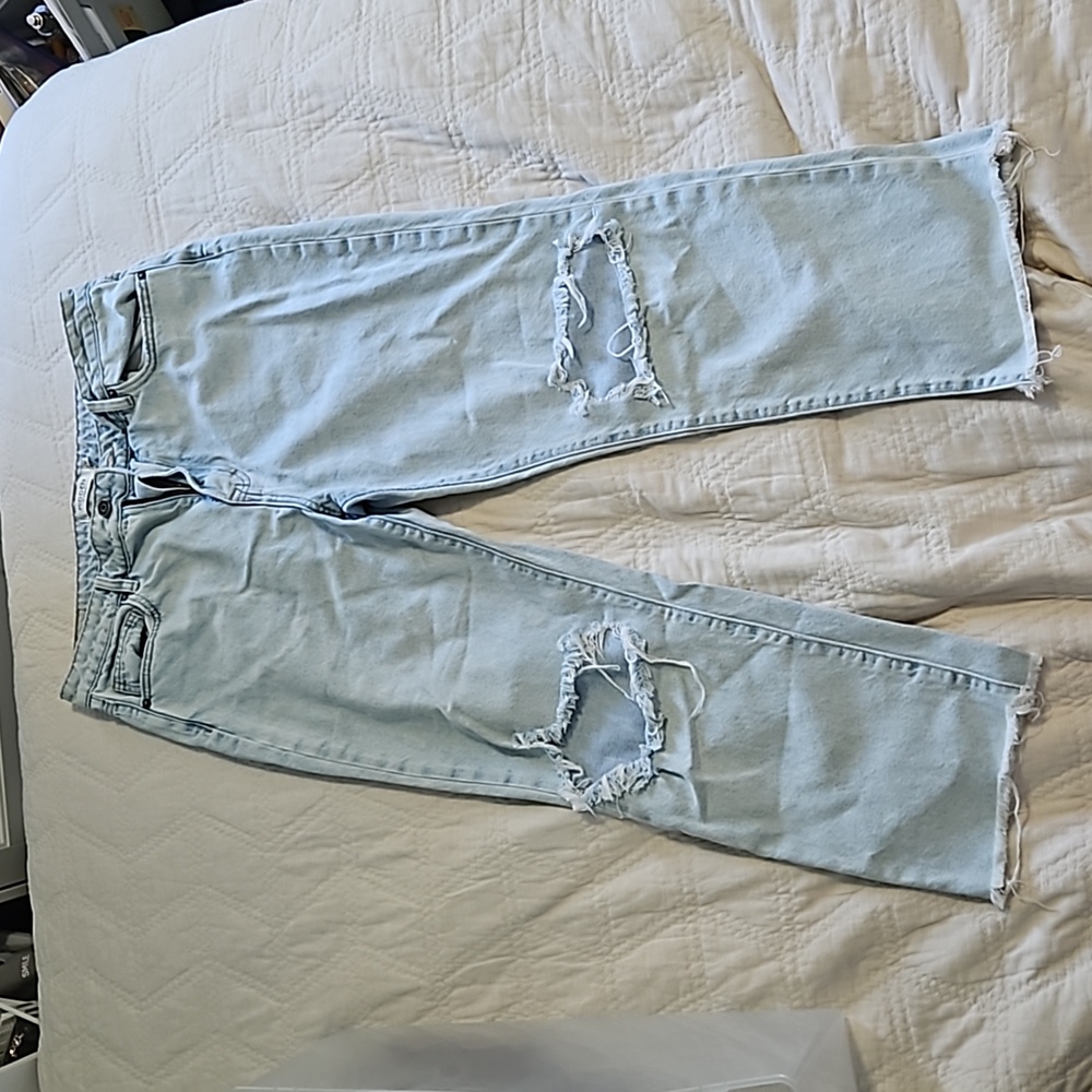 Hidden Jeans